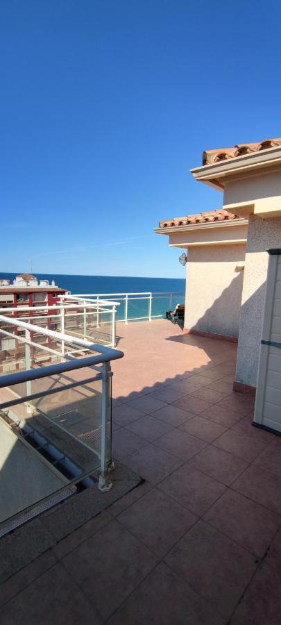 Atico Con Espectacular Terraza Frente Al Mar Apartment Peniscola Ngoại thất bức ảnh